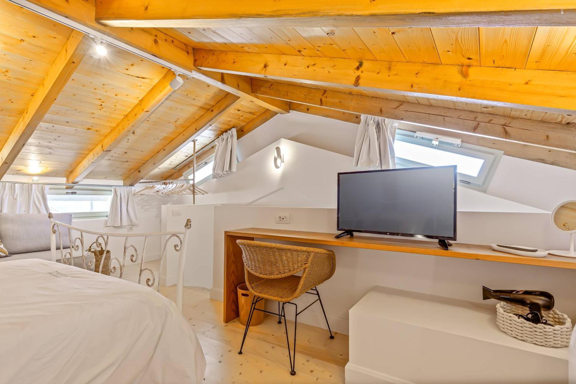Courtyard Cottage Corfu Lákones エクステリア 写真