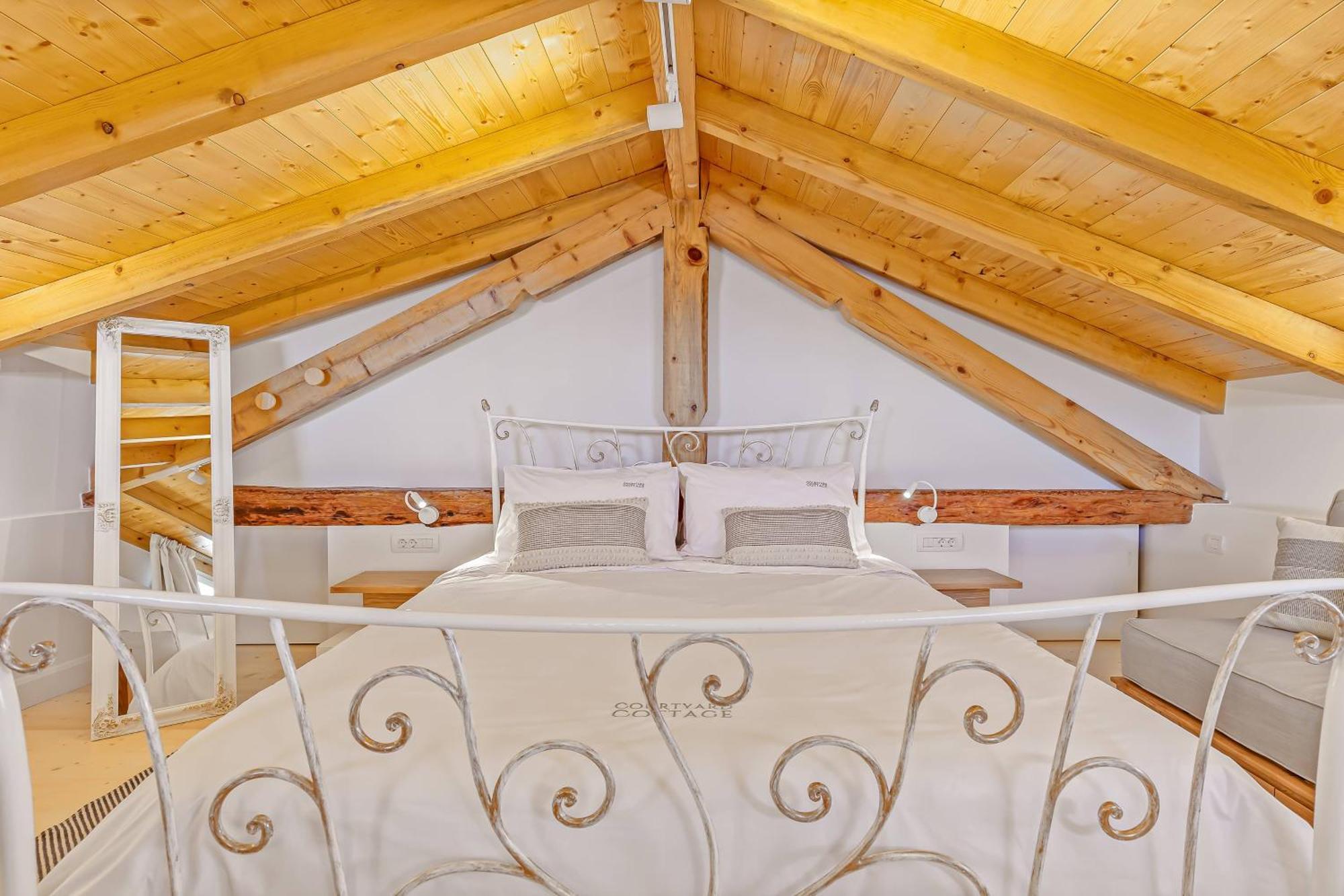 Courtyard Cottage Corfu Lákones エクステリア 写真